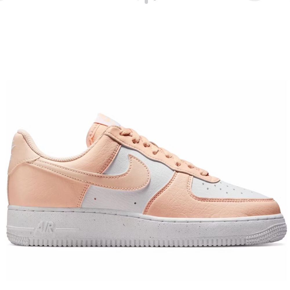 Nike air force 1
Brand new